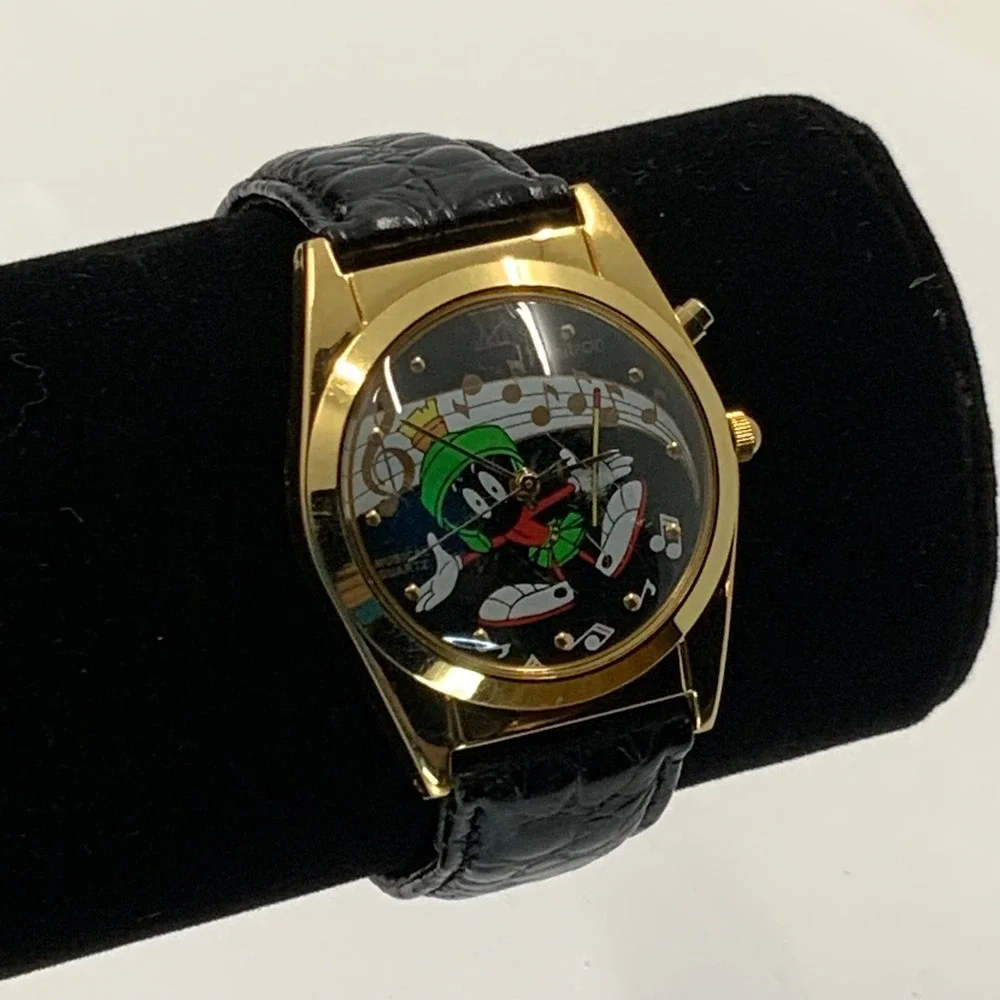 Vintage 1994 Armitron Marvin the Martian Musical Quartz Watch Gold Tone 2200/162